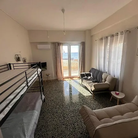 Agioi Theodoroi Beachview Chic Modern Agioi Theodoroi (Corinthia)
