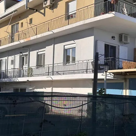 Agioi Theodoroi Beachview Chic Modern